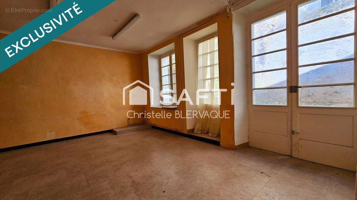Maison 150 m² à Angles-Sur-L'anglin  - photo 4
