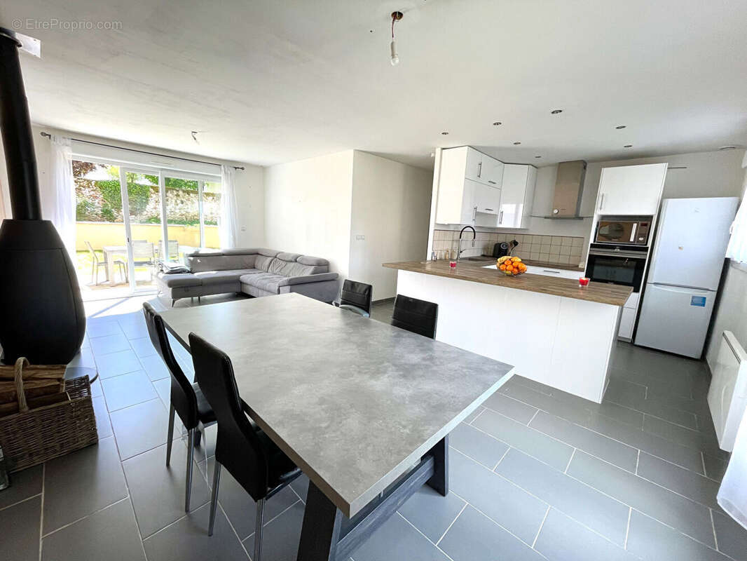 Maison à SAACY-SUR-MARNE