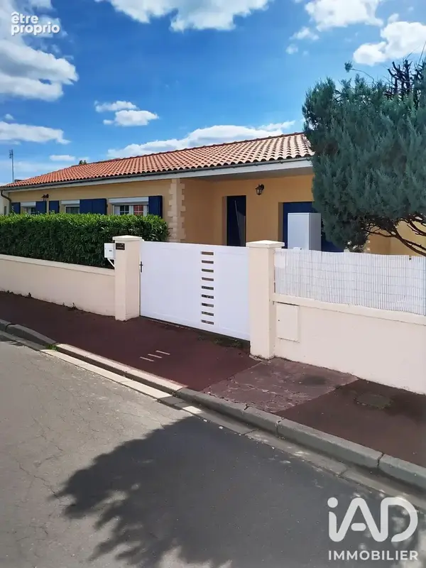 Photo 1 - Maison à ROCHEFORT