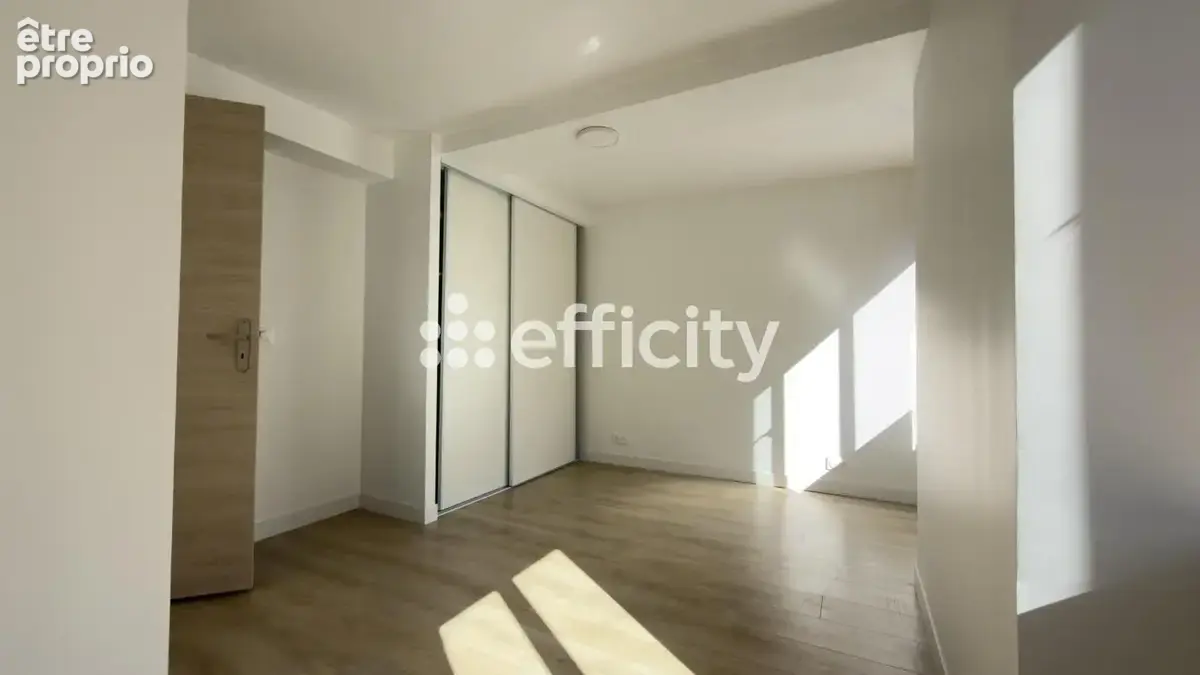 Appartement rénové - photo 7