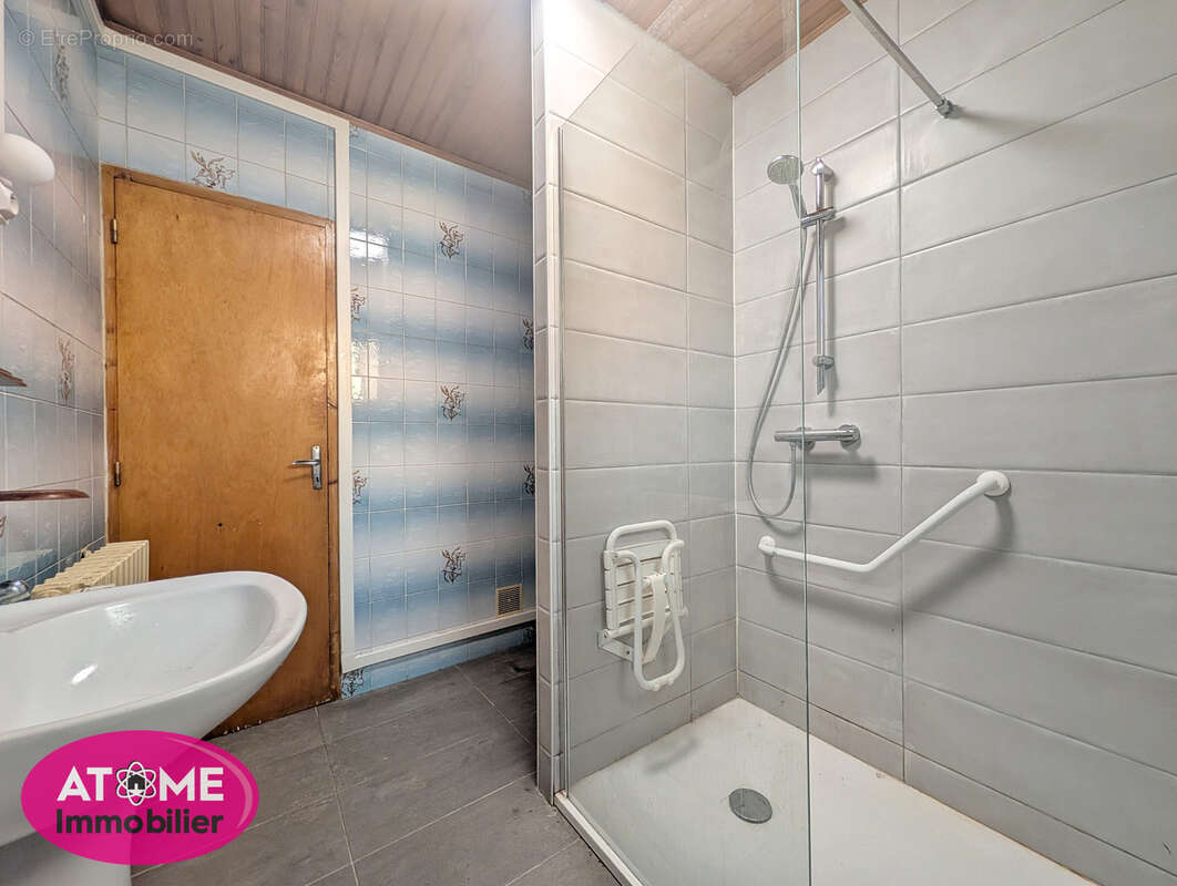 Maison - 135m2 Auboué (54580) - photo 5