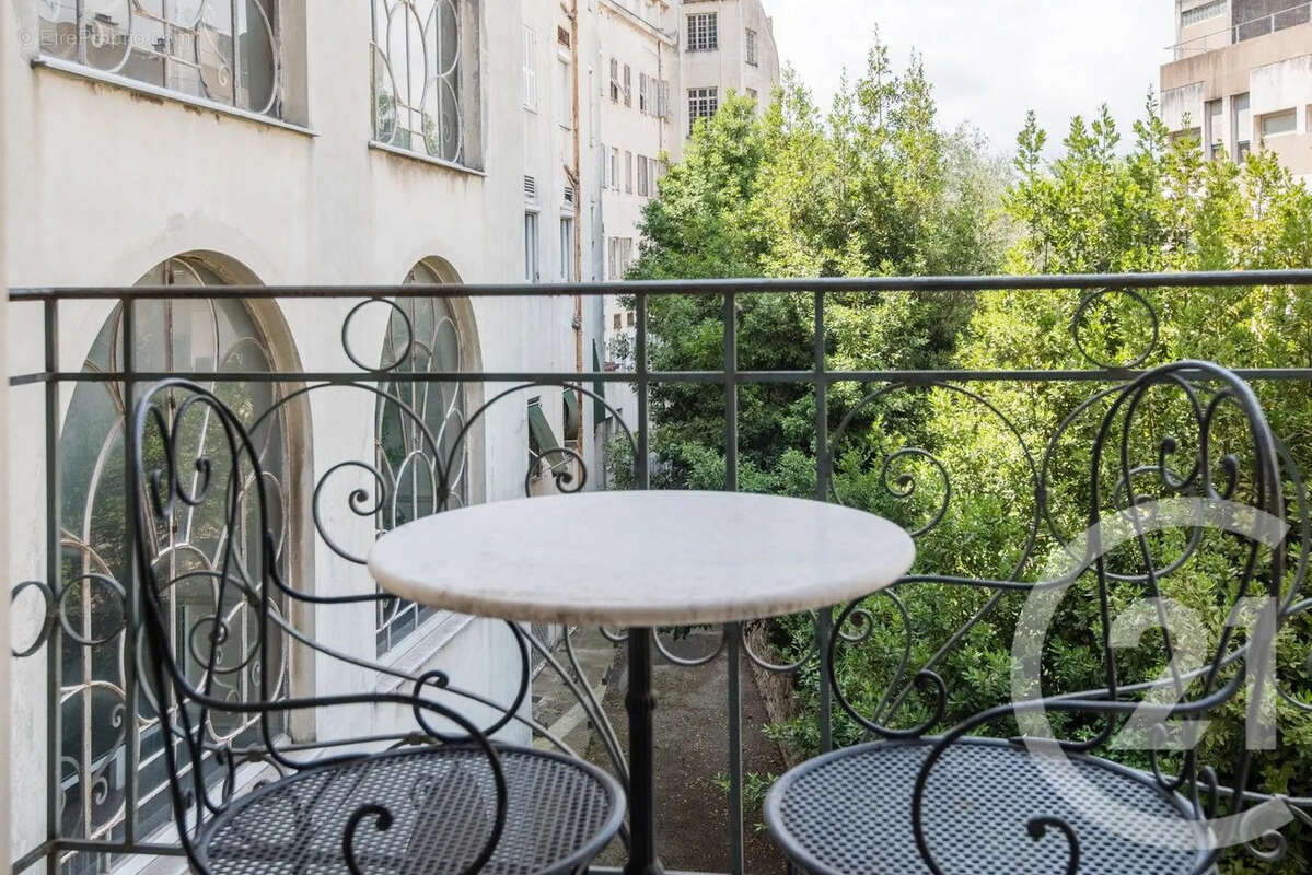 Appartement 58 m² à Nice  - photo 6