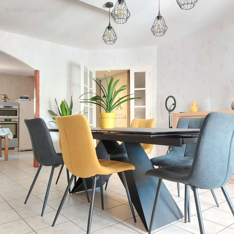 Maison à vendre 5 pièces CAMPSAS (82)avec garage attenant et double garage indépendant, piscine, terrasse couverte, puits, sur 2 - photo 28