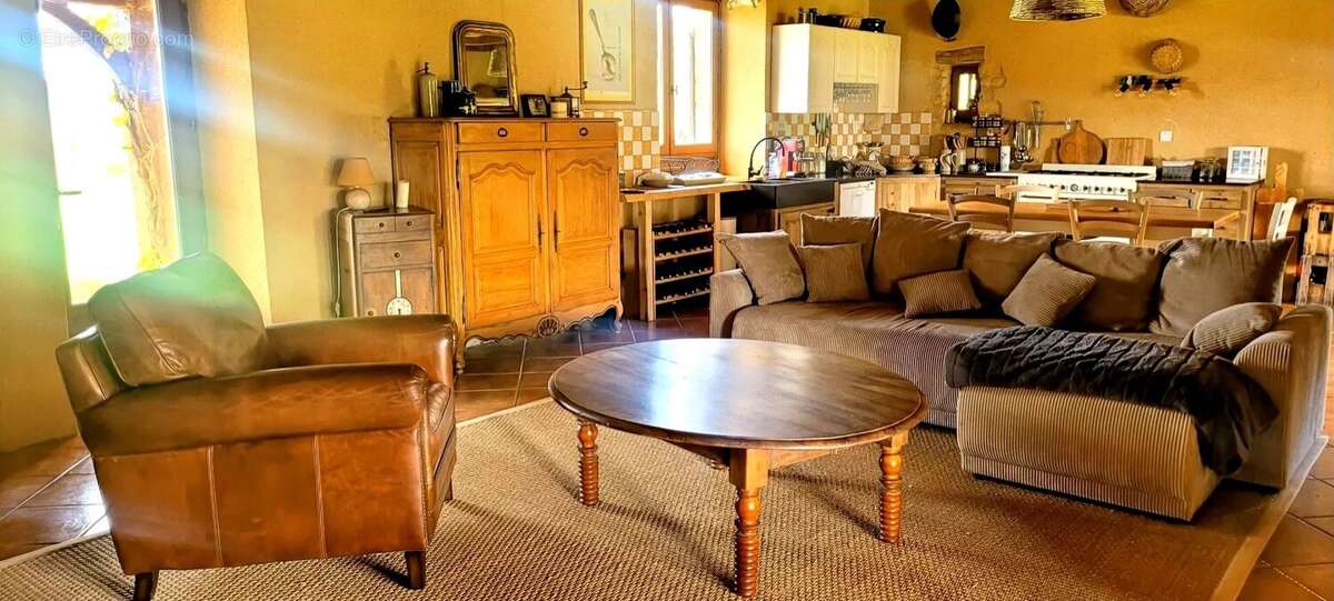 Maison à SAINT-AVIT-SENIEUR