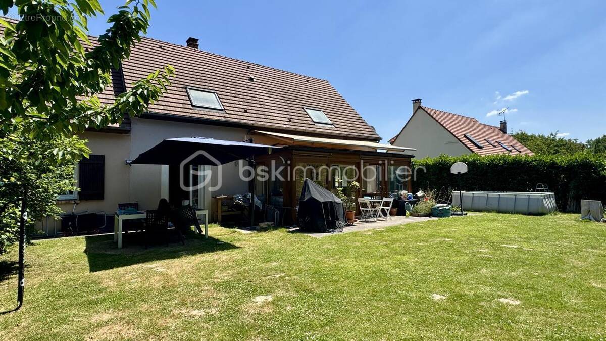 Maison à GRETZ-ARMAINVILLIERS