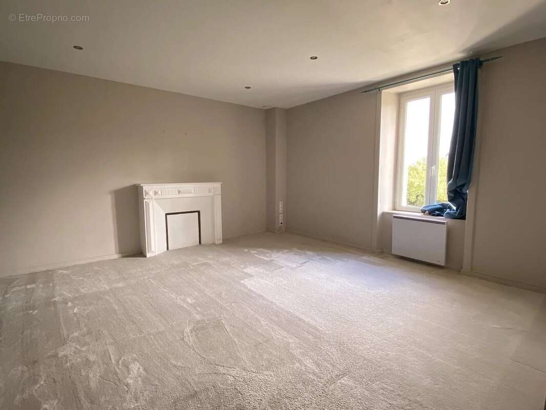 Maison à PLOUER-SUR-RANCE