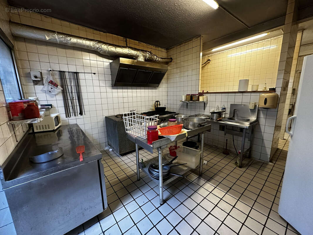 Commerce à CARCASSONNE