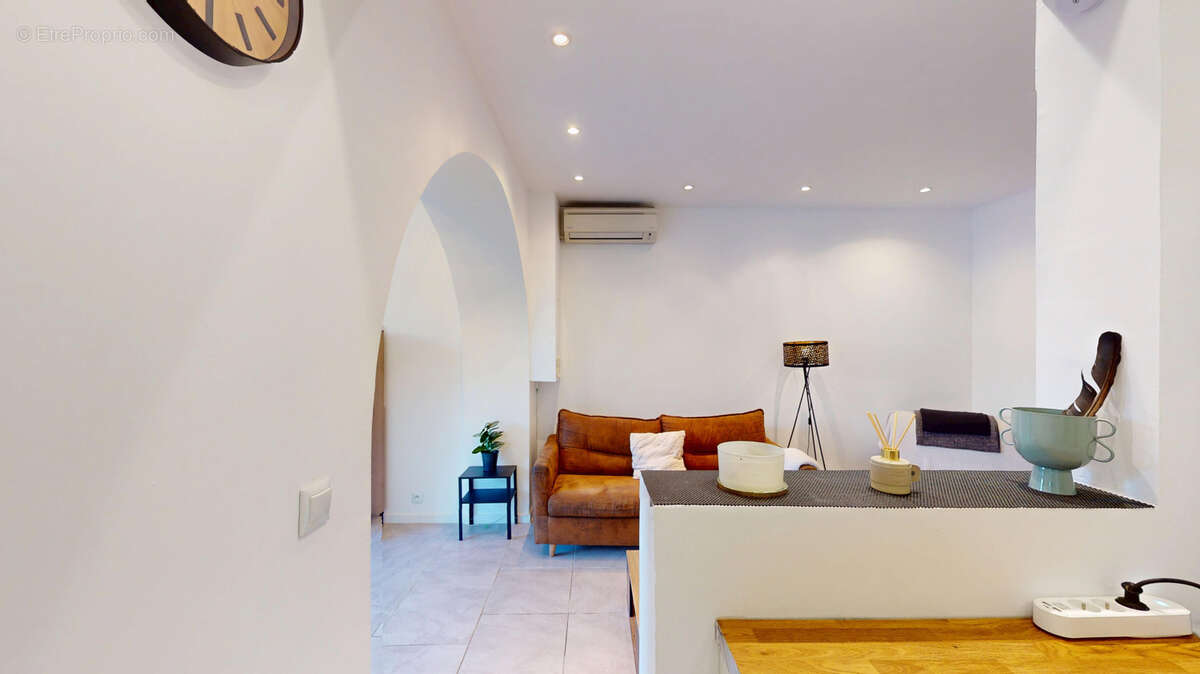 Appartement à SAUSSET-LES-PINS