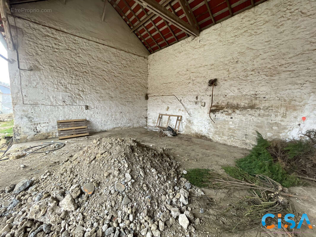 Maison à NEUILLY-EN-THELLE