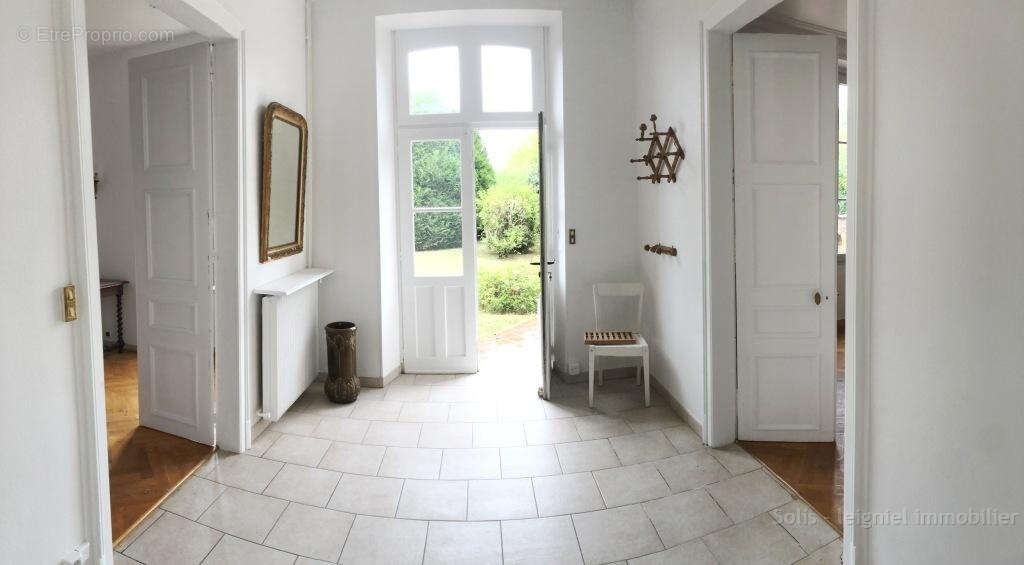 Maison de caractere et sa piscine - photo 4