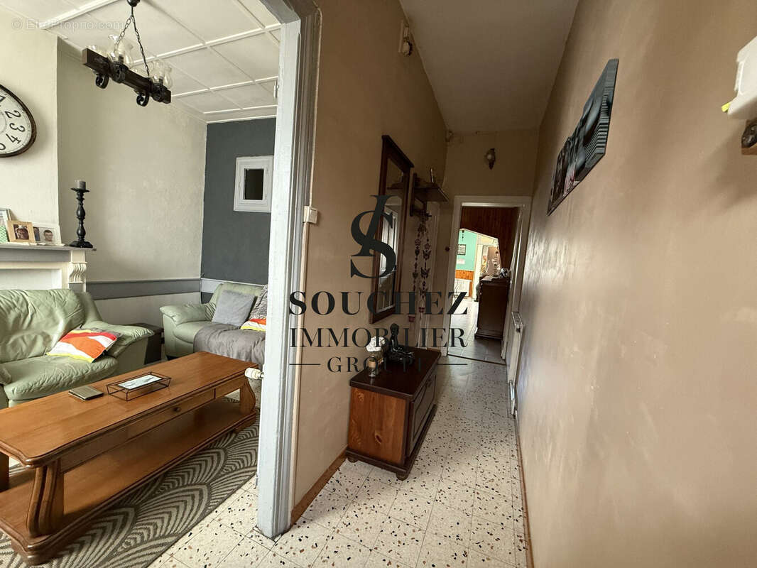 Maison à MONTIGNY-EN-GOHELLE