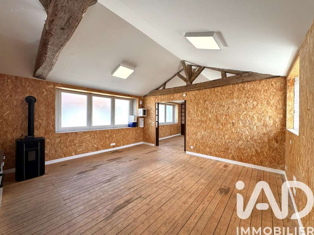 Appartement 196 m² à Vix  - photo 3