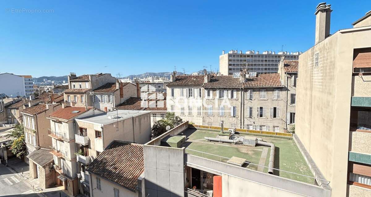 Appartement à MARSEILLE-5E