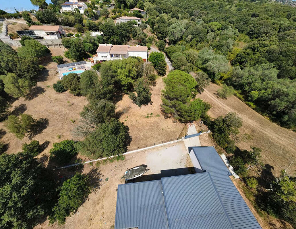 Exclusivité, Terrain viabilisé de 1 025 m² avec projet de maison à Alata, Castagnola - photo 10