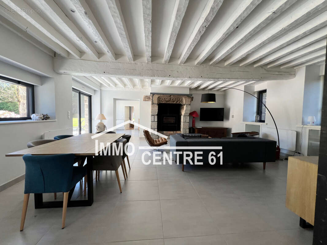 Maison à LA FERTE-MACE