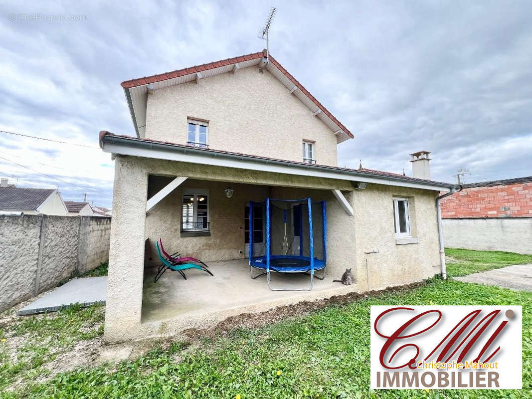 Maison à HEILTZ-LE-MAURUPT