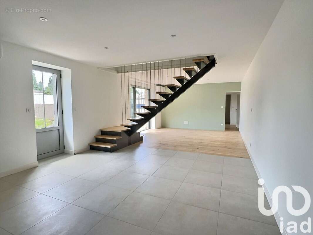 Photo 9 - Maison à SAINT-LAURENT-DE-LA-PREE