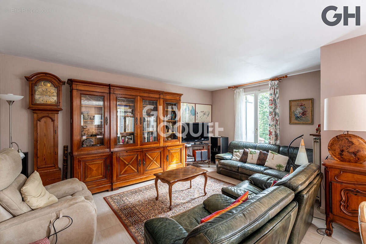 Charmante maison familiale de 6 pieces  (142.44 m²)  à soisy-sur-seine - photo 5