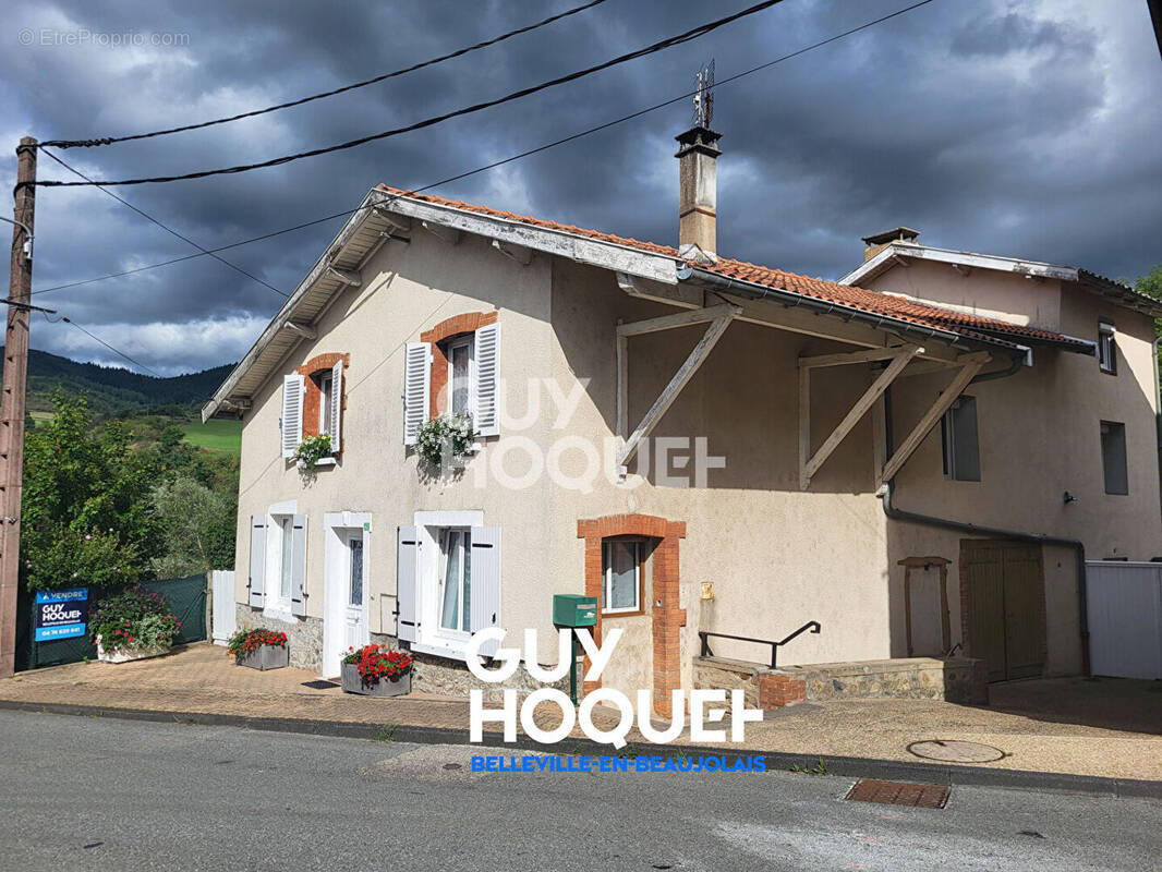 Maison à SAINT-DIDIER-SUR-BEAUJEU