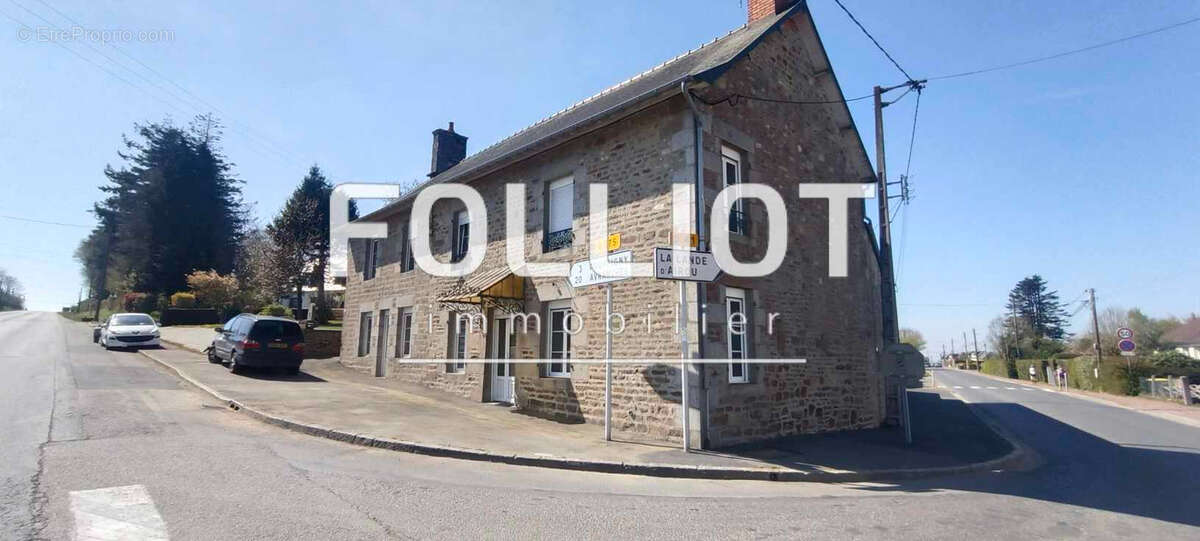 Maison à VILLEDIEU-LES-POELES