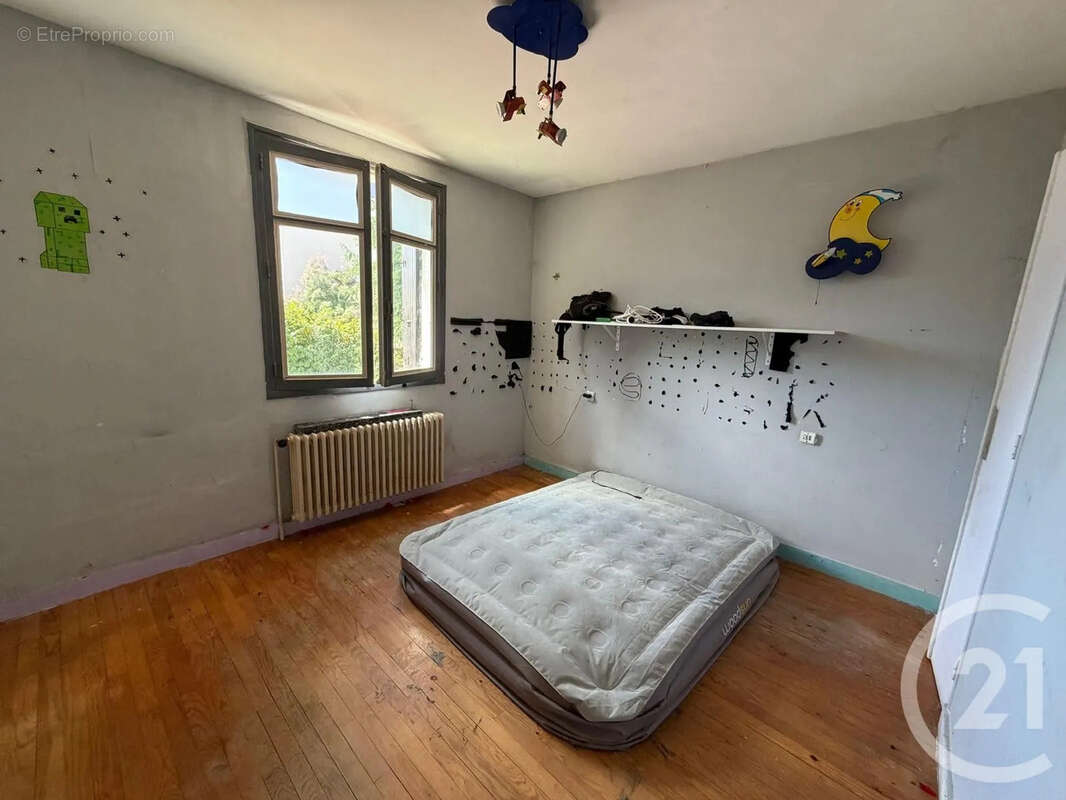 Maison 117 m² à Annonay  - photo 9