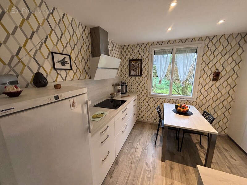 Maison à SAINT-MARTIN-DE-BOSCHERVILLE