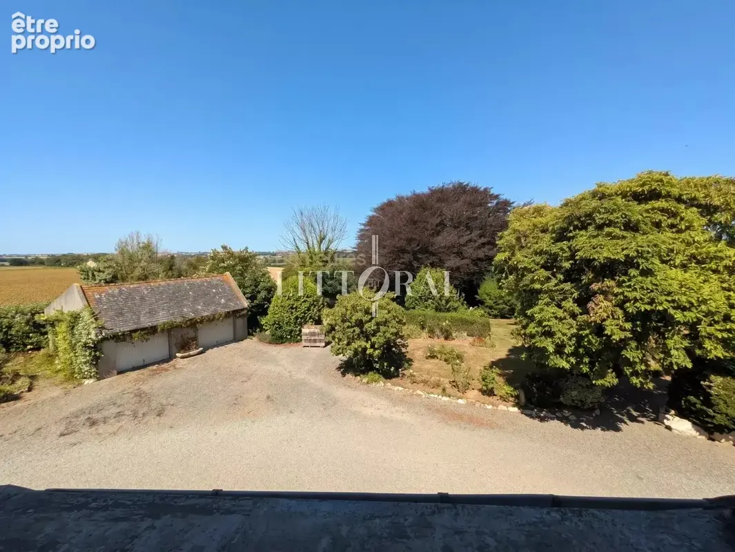 Exclusivité : Propriété en pierre proche de la mer et des plages - photo 22