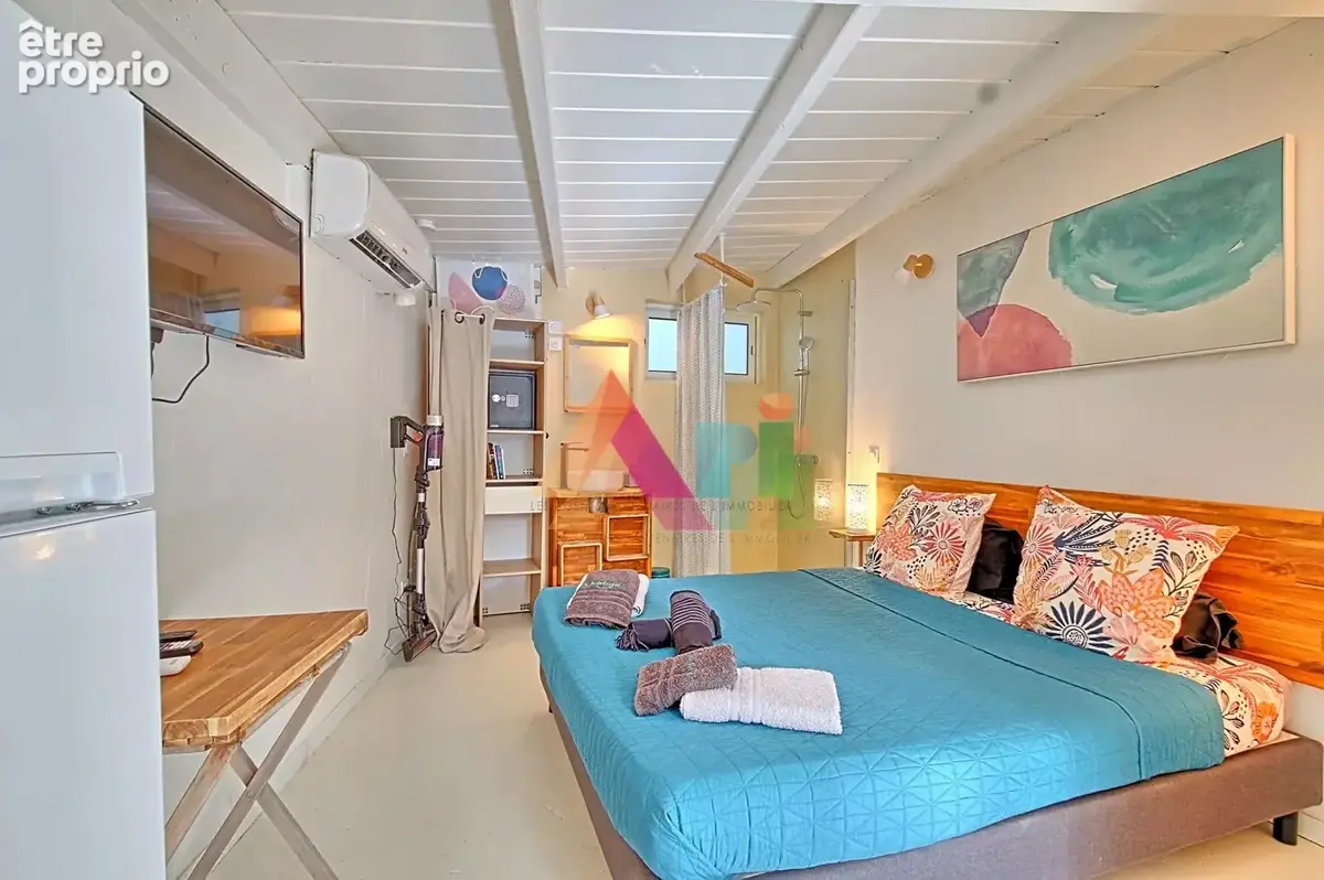 Villa 4 chambres + 2 studios indépendants — Piscine — À deux pas de la plage - photo 17