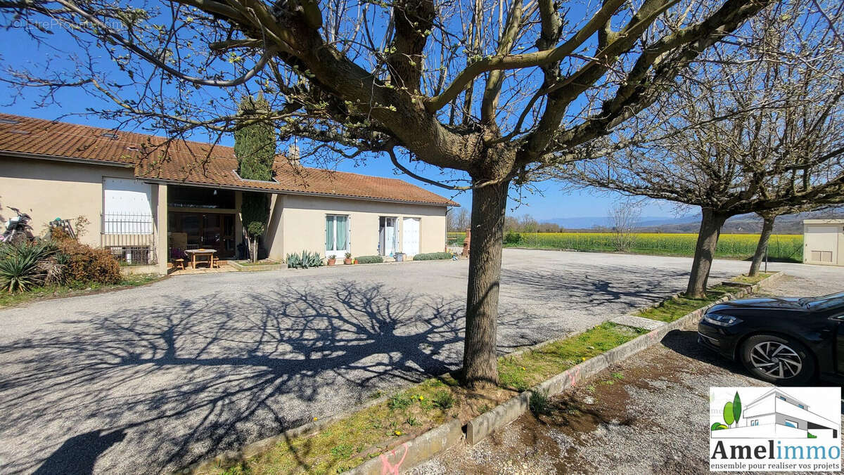 Appartement à CHATUZANGE-LE-GOUBET