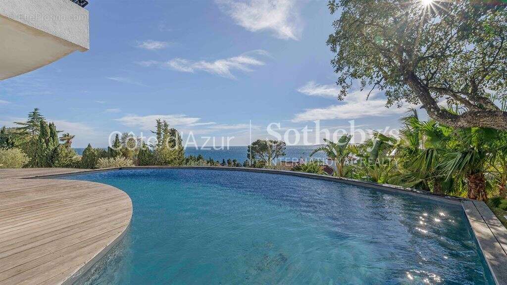 Les Issambres villa de luxe avec vue mer panoramique e vue Saint-Tropez - photo 19