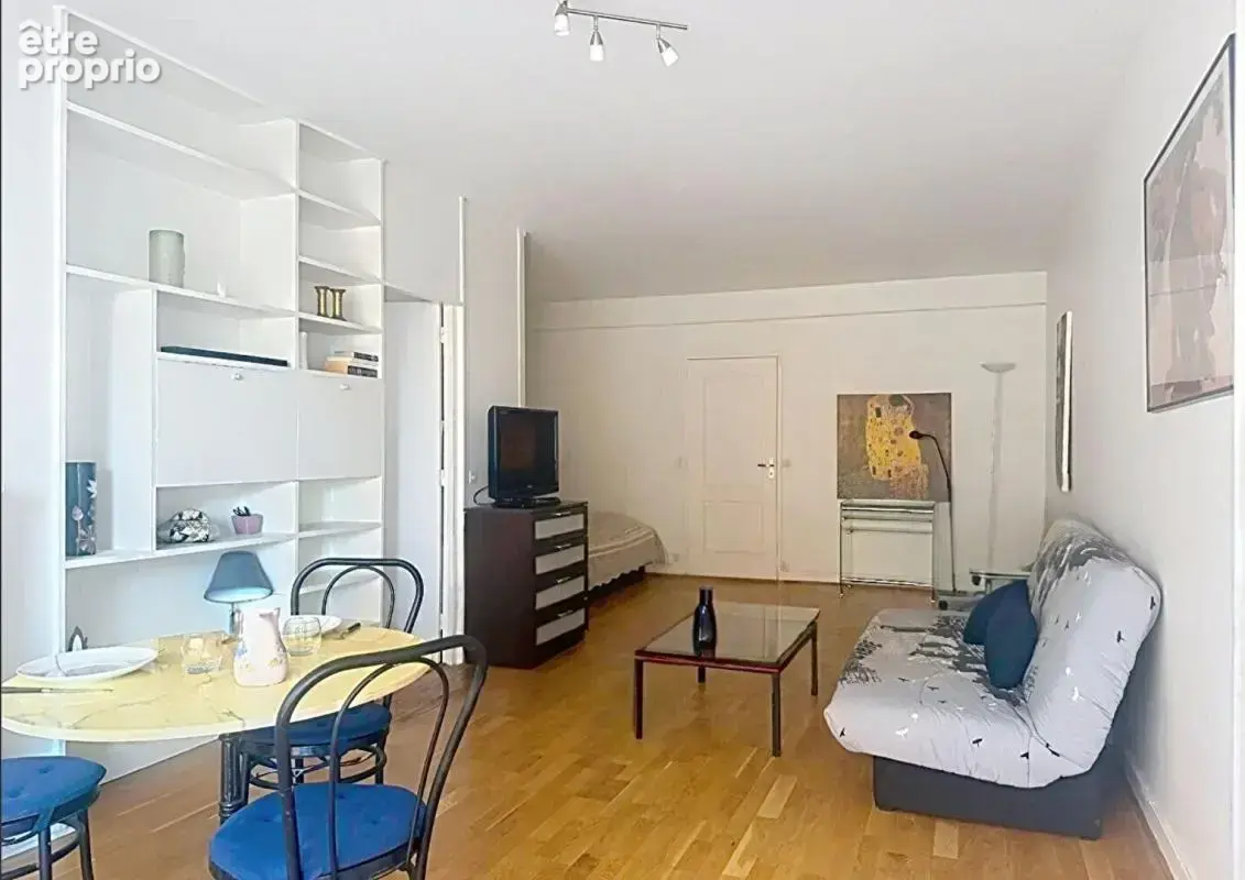 Paris - 16 eme - Appartement 40 m2 avec terrasse - photo 3