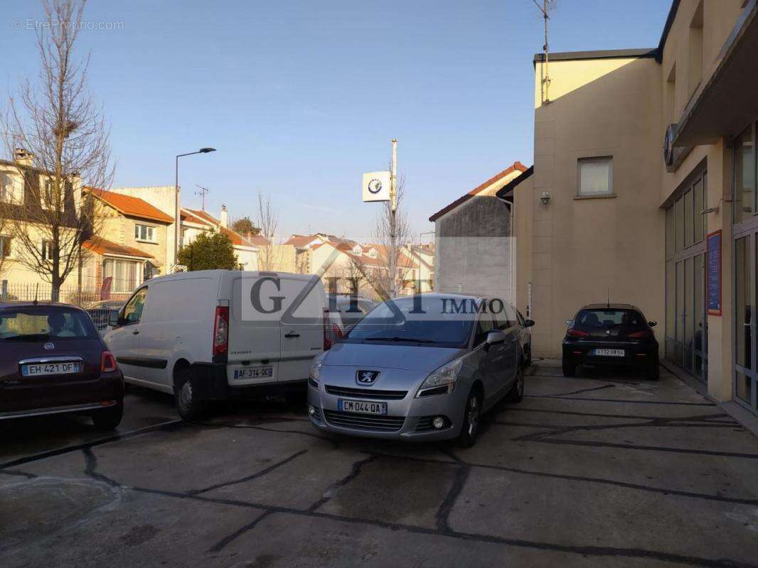 Commerce à FONTENAY-SOUS-BOIS