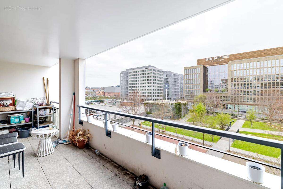 Appartement à SAINT-DENIS