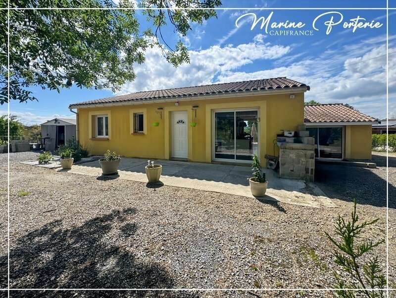 Maison à VIC-FEZENSAC