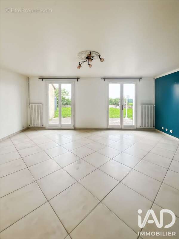 Maison 76 m² à Brie-Comte-Robert  - photo 3