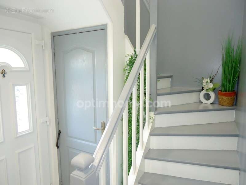 Maison à SARCELLES