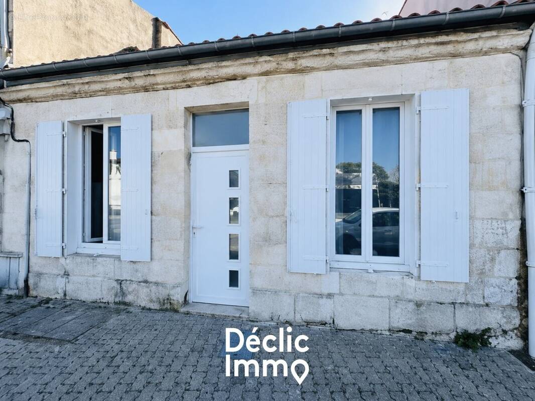 Photo Maison à La Rochelle au prix de 349 000€