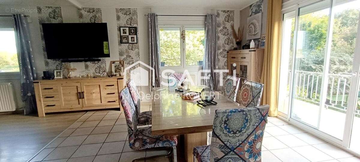 Photo 2 - Maison à SAINT-GEORGES-DES-COTEAUX