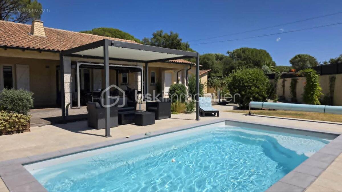  EN EXCLUSIVITÉ – VIDAUBAN – Maison traditionnelle de 171 m² avec piscine, terrain de 1 566 m² et fort potentiel - photo 1