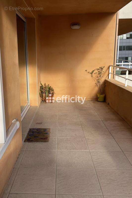 Appartement à BEZIERS