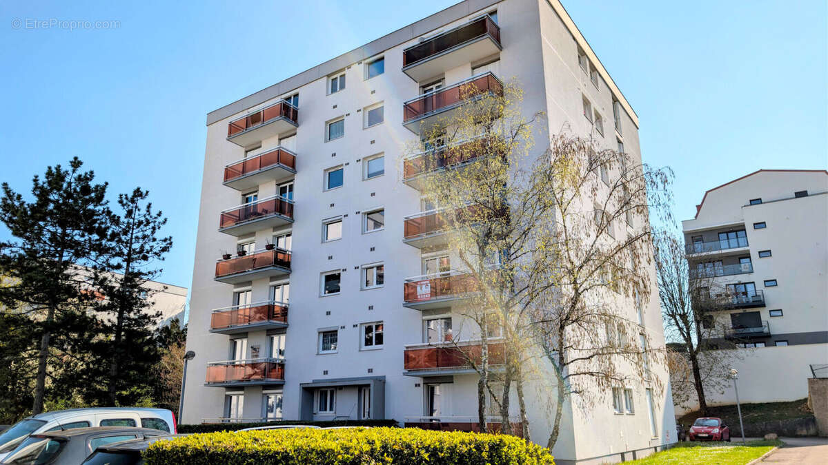 Appartement à FONTAINE-LES-DIJON