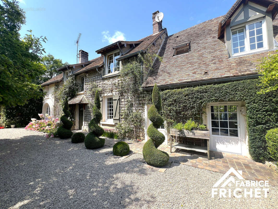 Maison 291 m² à Pacy-Sur-Eure  - photo 3