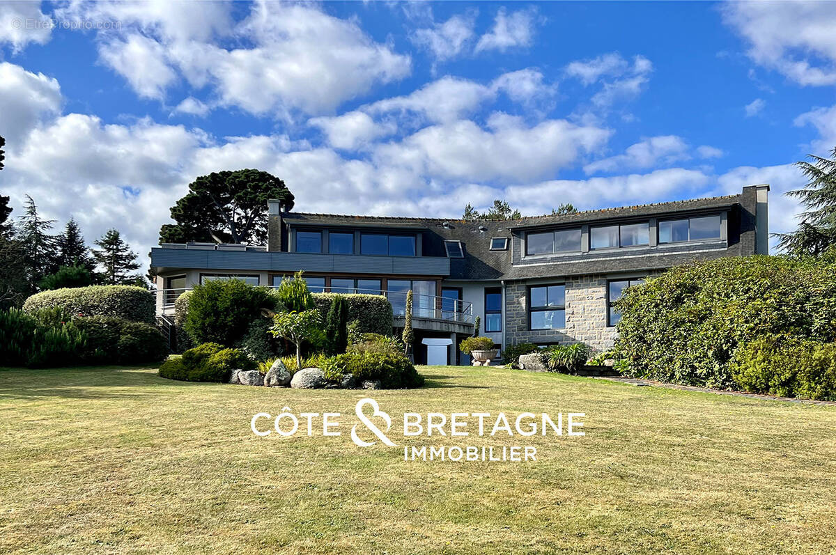 Maison à ETABLES-SUR-MER