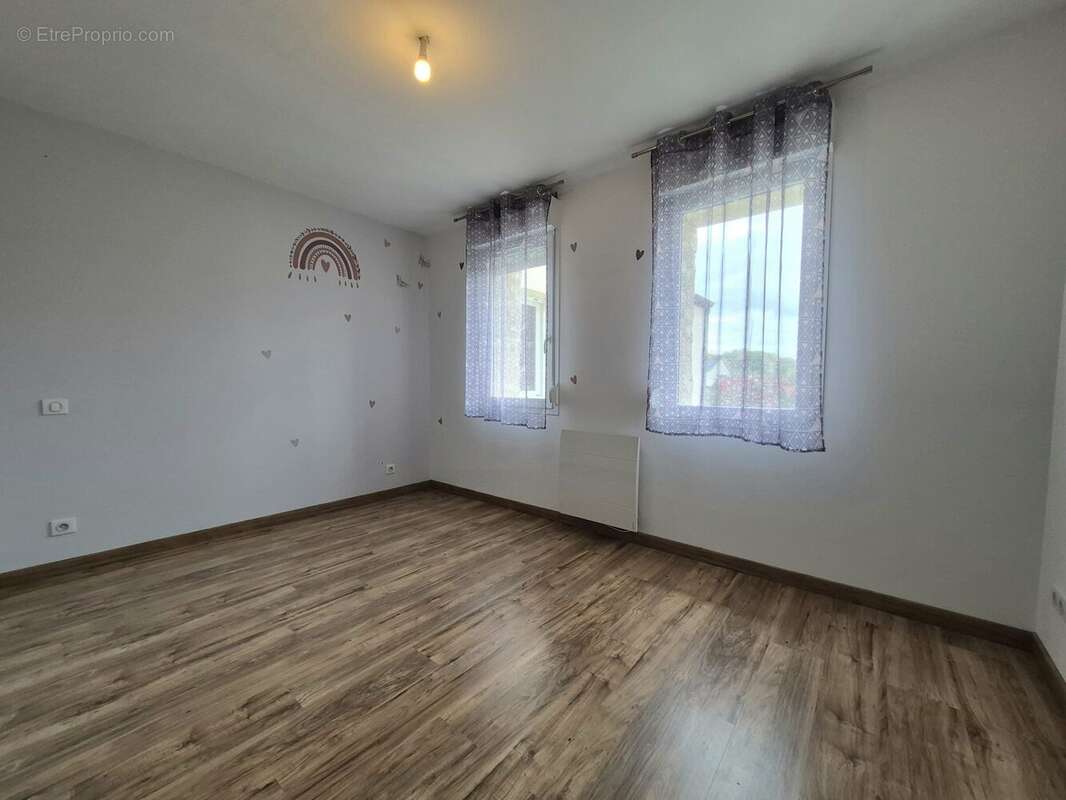 Maison à CONCEVREUX