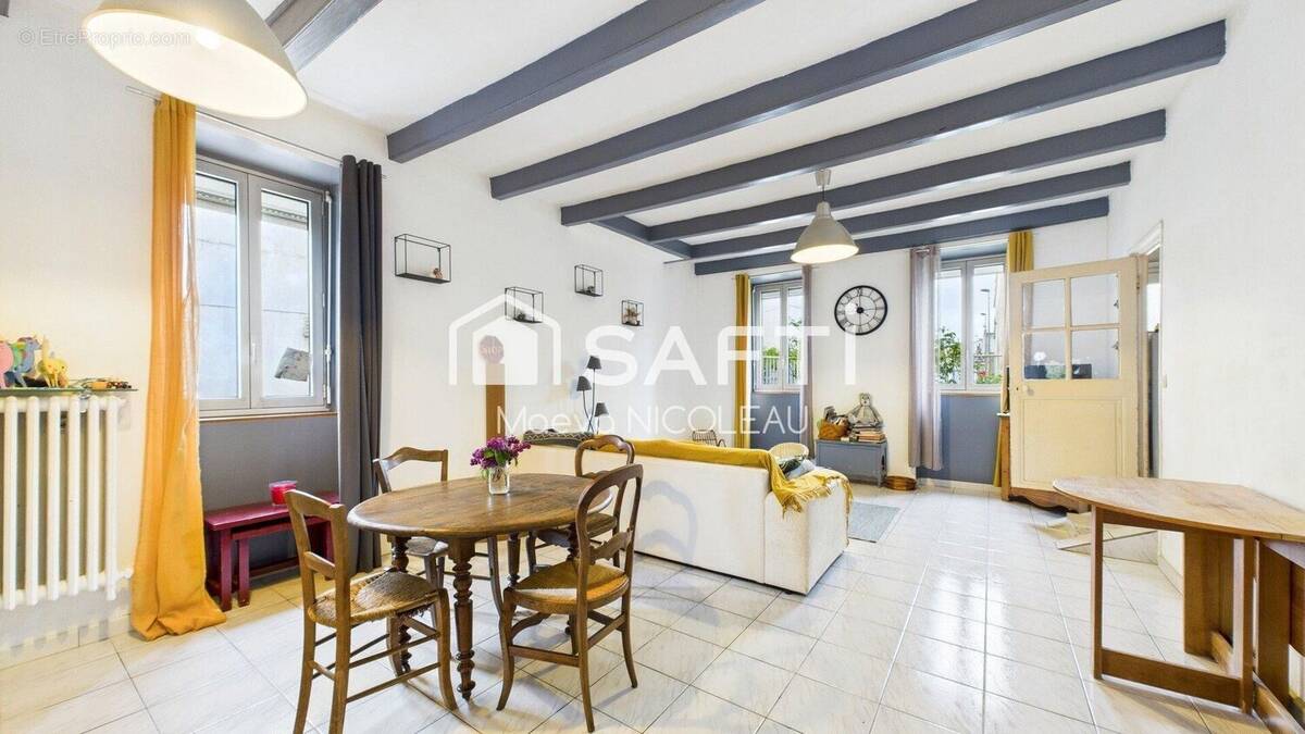 Photo 1 - Maison à ESNANDES