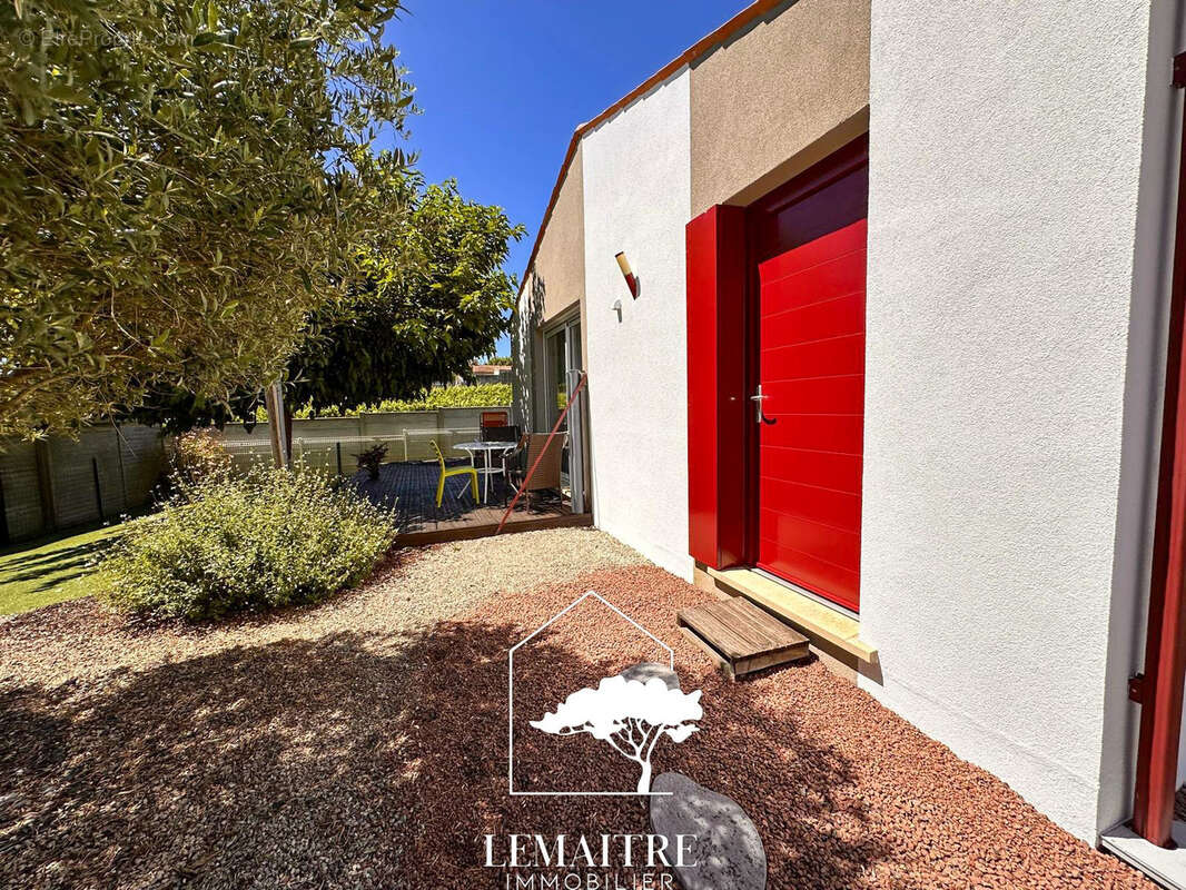 Maison à LES MATHES