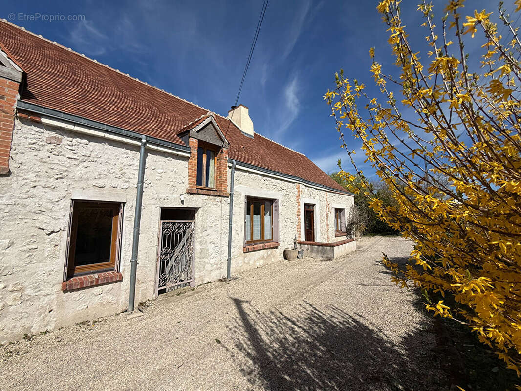 Maison à SAINT-AY