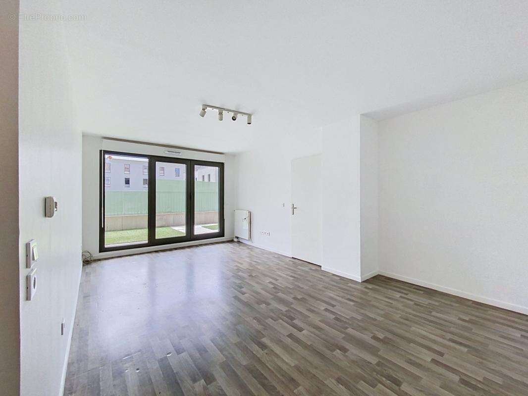 Appartement à GUYANCOURT