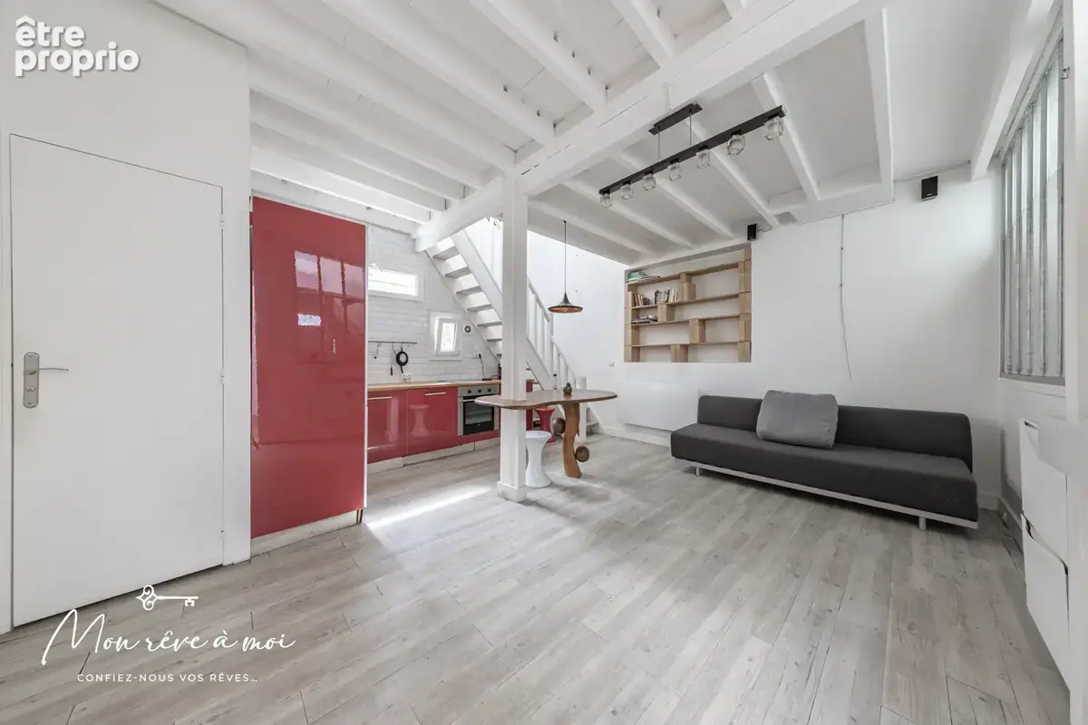 Appartement à PARIS-18E