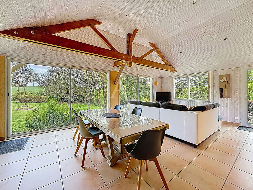 Maison à MAISONCELLES-DU-MAINE